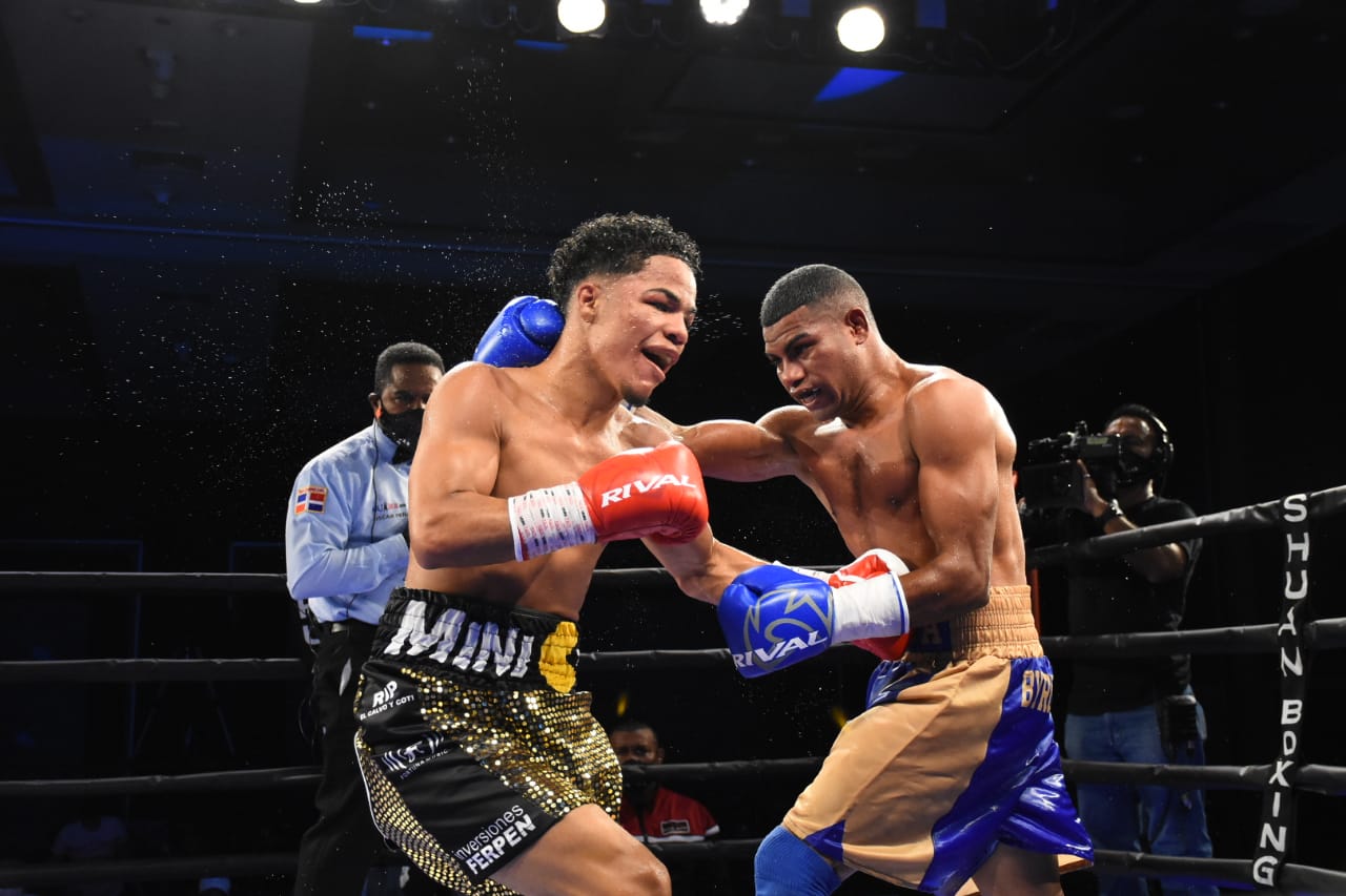 Erick 'Mini Pacman' Rosa vs Byron Castellon