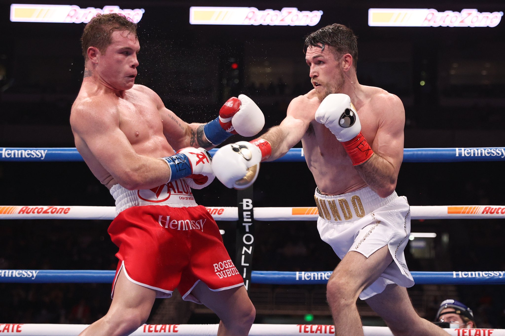 Canelo vs Callum Smith (DAZN)